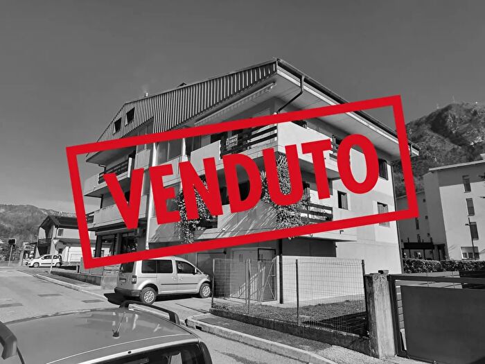 Appartamento con 5 locali in vendita in Via Giobatta Morgagni, Tolmezzo