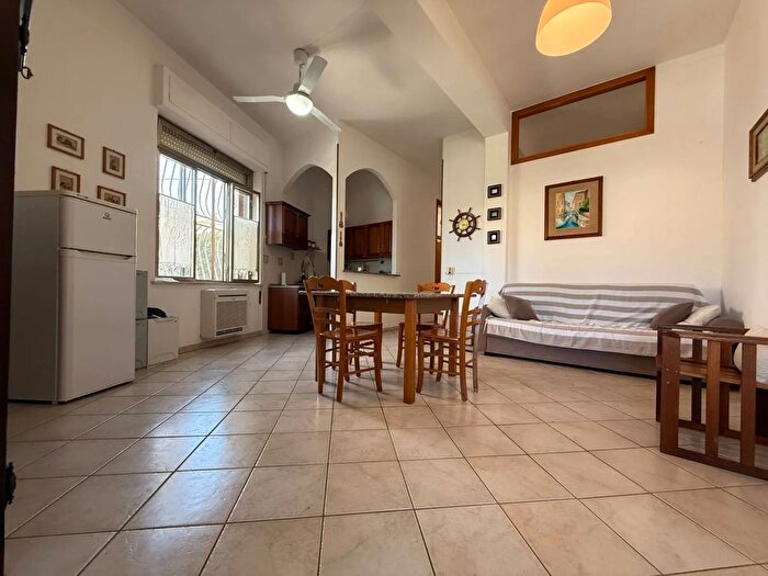 Appartamento trilocale in vendita in Indirizzo Viale Cristoforo Colombo, Porto Recanati