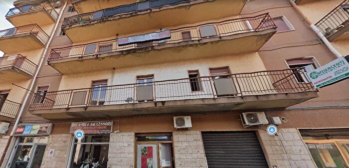 Appartamento con 6 locali in vendita in Via Marco Tullio Cicerone, Vibo Valentia