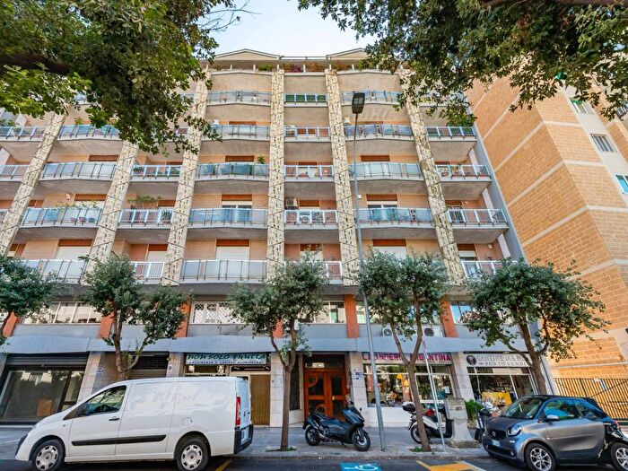Appartamento con 5 locali in affitto in Via del Mare, Mazzini, Lecce