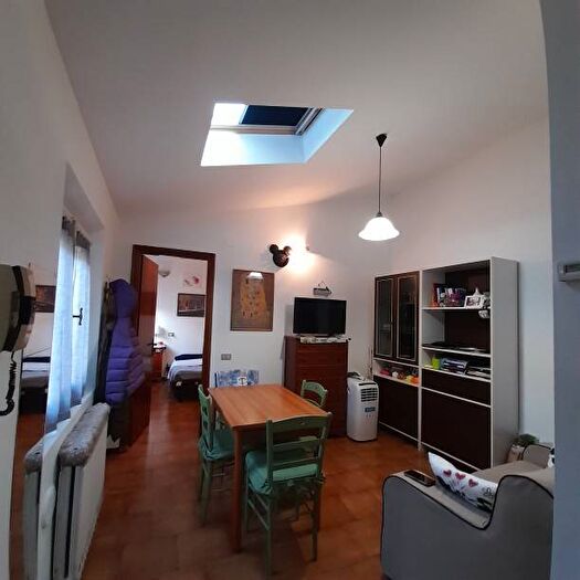 Appartamento bilocale in affitto in Via Tre Re, Centro Storico, Modena