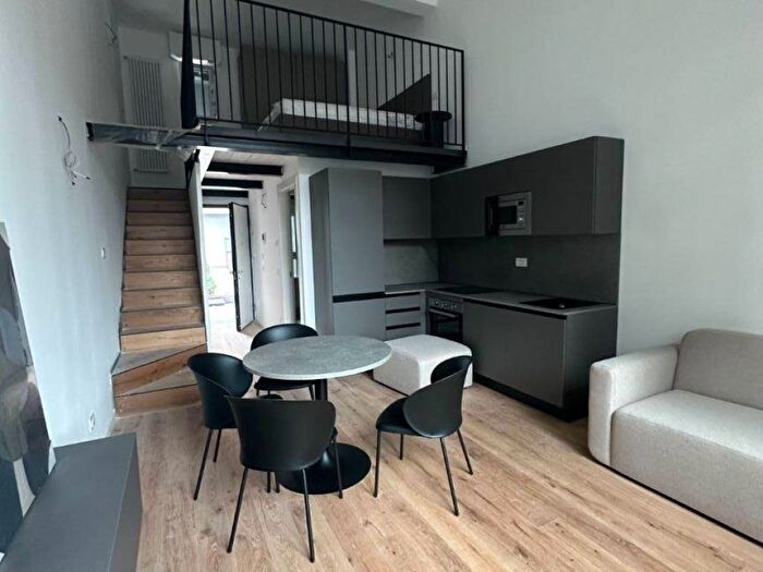 Appartamento bilocale in affitto in Via Pellegrino Rossi, Affori, Milano