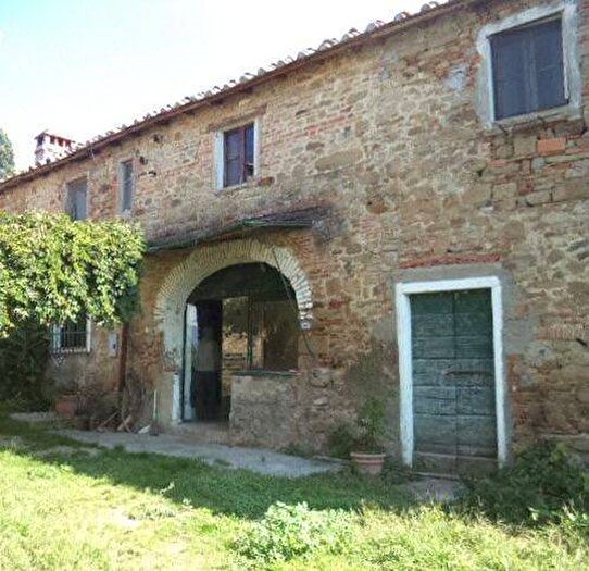 Casa con 5 locali in affitto in Centro, Vicchio