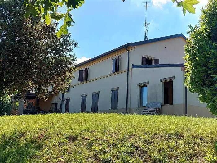 Casa con 6 locali in vendita in Via del Mare, Morro D'Alba