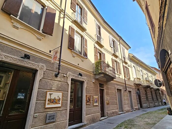 Appartamento bilocale in vendita in Via Giuseppe Maria Bonzanigo, Asti