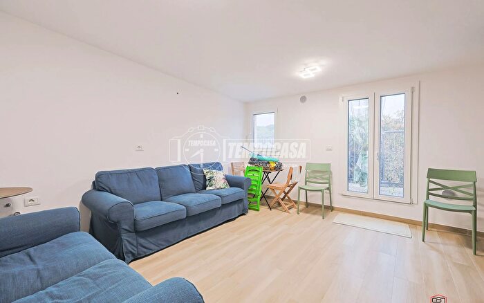 Appartamento trilocale in vendita in Via della Fontana Punta Marina, Ravenna