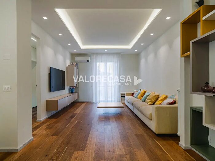 Appartamento quadrilocale in vendita in Via Felice Cavallotti e, Carrara