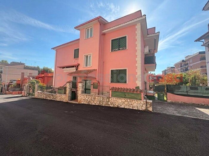 Appartamento bilocale in affitto in Via Ettore Fieramosca, Centro, Guidonia Montecelio