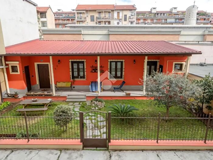 Case in Vendita e in Affitto - 2