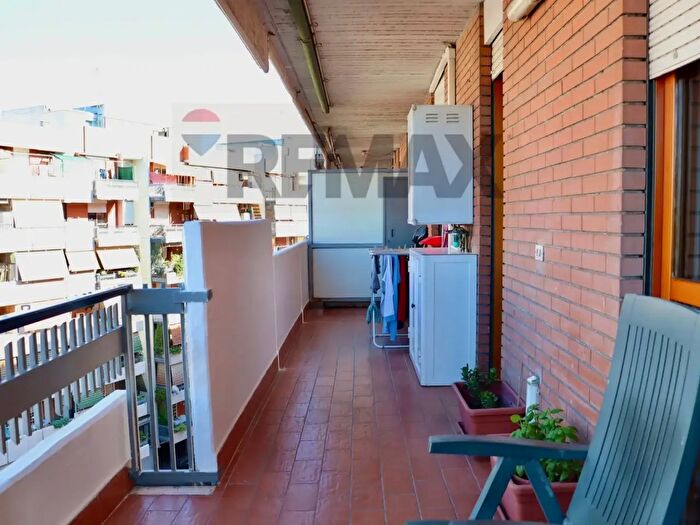 Appartamento bilocale in vendita in Via Eudo Giulioli, Roma
