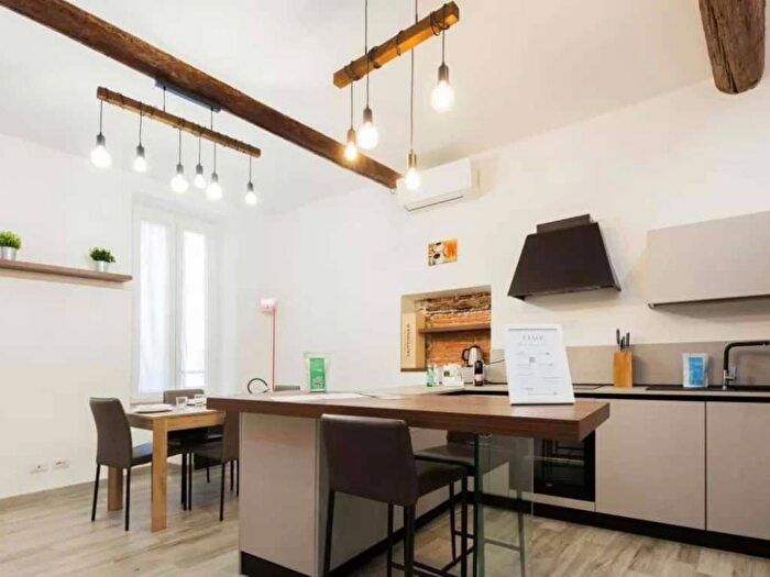 Appartamento trilocale in affitto in Via di Ravecca, Molo, Genova