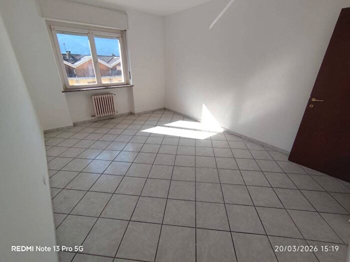 Appartamento trilocale in affitto in Via Duca dAosta, Centro, Verrès