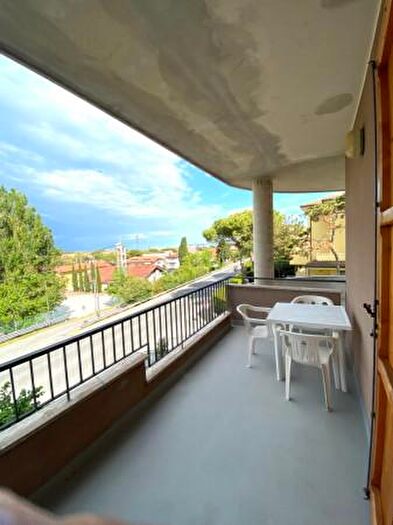 Appartamento trilocale in affitto in Viale Brindisi, Riccione