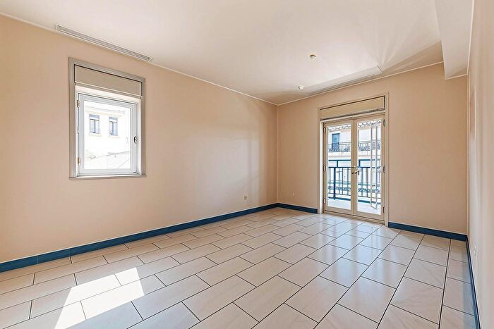 Appartamento con 6 locali in vendita in Via Giorgio Arcoleo, Gravina Di Catania