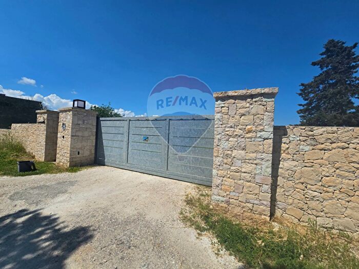 Casa trilocale in vendita in Via Spallanzani, Monteroni Di Lecce