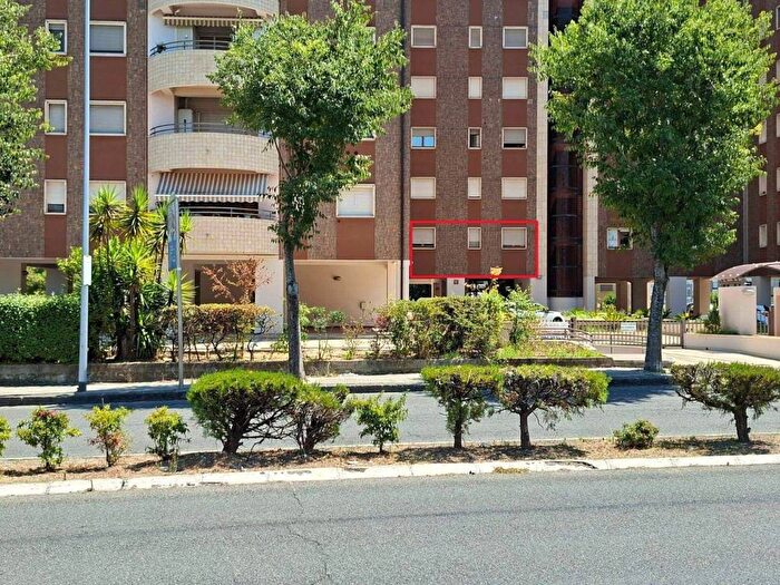 Appartamento quadrilocale in affitto in Viale Cosmai, Panebianco Tribunale, Cosenza