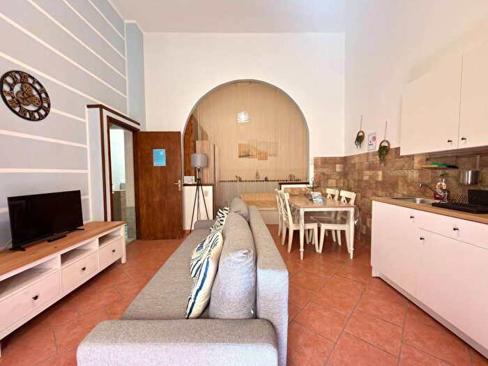 Appartamento monolocale in affitto in Via Rinascita, Centro, Trappeto