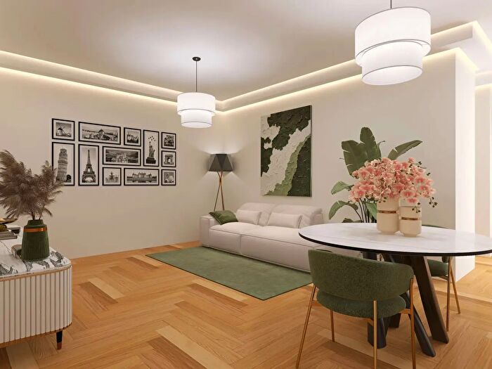 Appartamento trilocale in vendita in Via Principe Eugenio, Cagliari