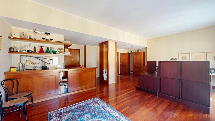 Appartamento trilocale in vendita in Via Mazzini, Busto Arsizio