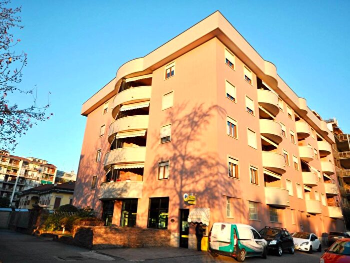 Appartamento monolocale in affitto in Via Francesco Sesalli, Sacro Cuore, Novara