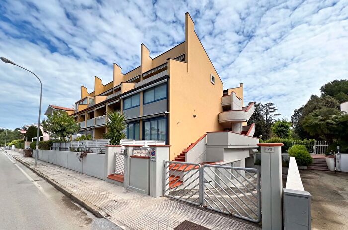 Appartamento monolocale in vendita in Via Castelfidardo, Numana