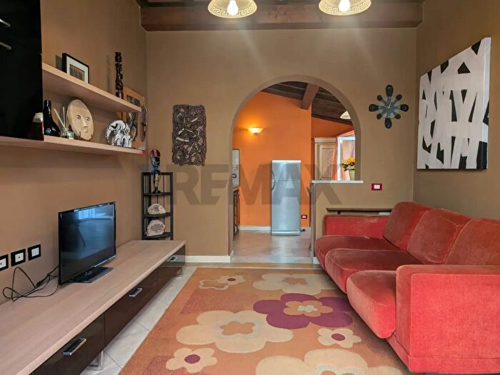 Casa con 5 locali in vendita in Via Moneta, Carrara