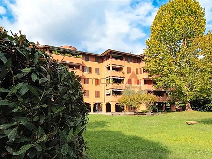 Appartamento trilocale in affitto in Cologno Monzese
