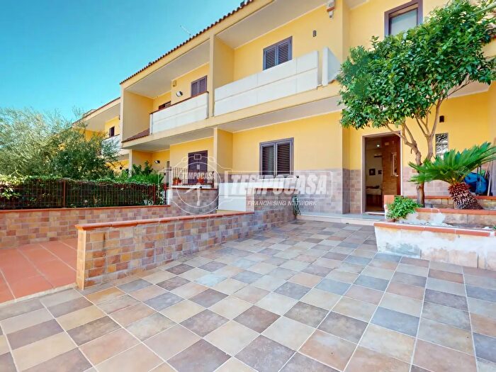 Casa quadrilocale in vendita in Via Frisini, Casamassima