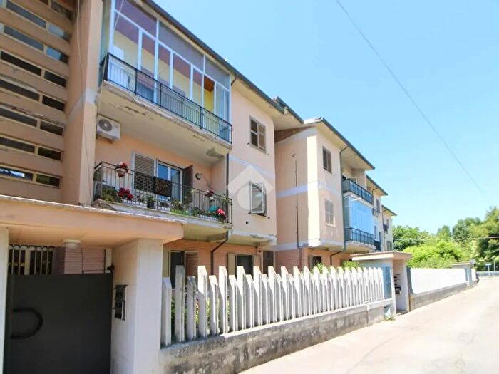 Appartamento trilocale in vendita in Piazza Alcyone, Pescara
