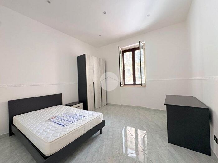 Appartamento quadrilocale in affitto in Via Carlo Pisacane, Oreto Perez, Palermo