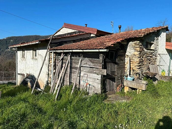 Casa trilocale in vendita in Via Don GB Carozzo, Cogorno