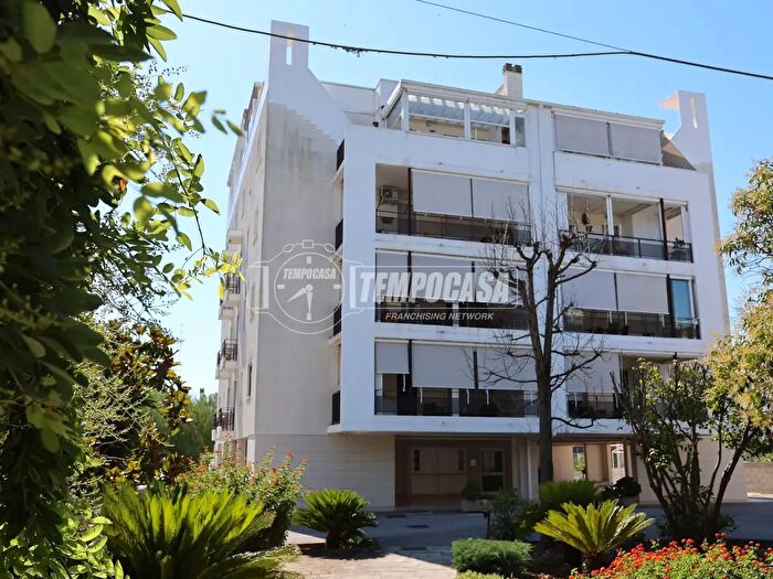 Appartamento trilocale in vendita in Bari