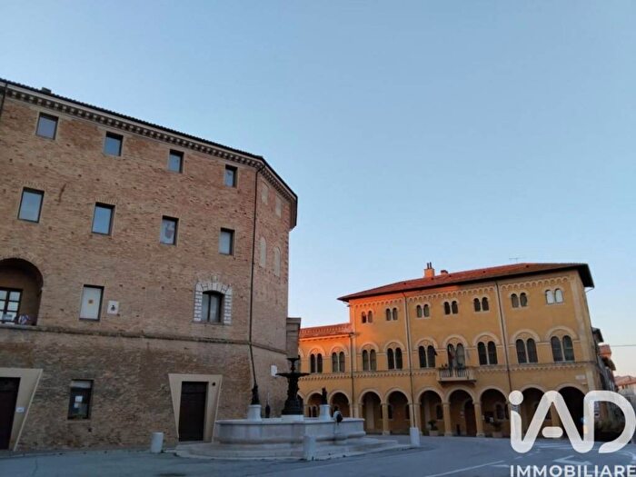 Casa con 5 locali in vendita in Via san vitale, San Costanzo