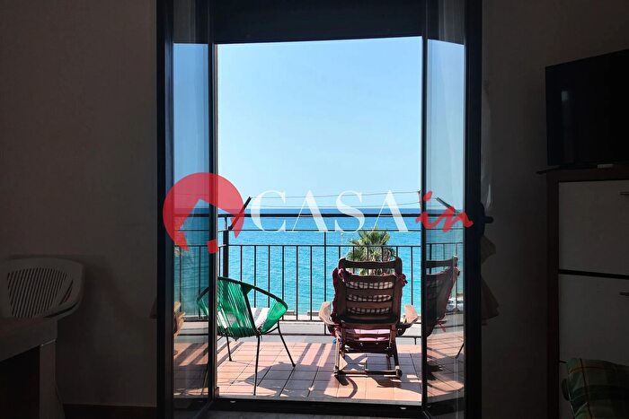 Appartamento trilocale in vendita in Taormina, SantAgata Di Militello