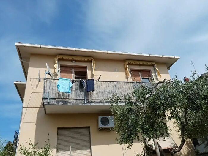 Appartamento trilocale in vendita in Rosignano Marittimo