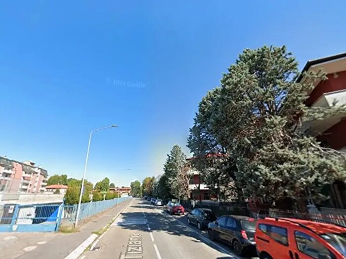 Appartamento quadrilocale in affitto in Via Tiziano, Cinisello Balsamo