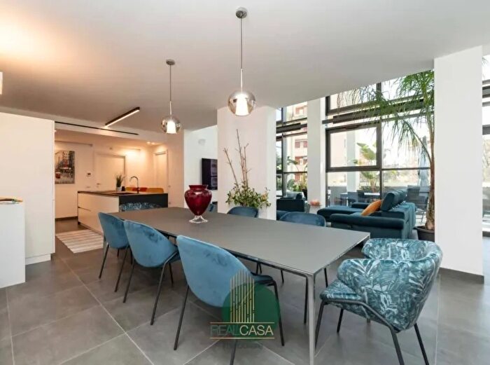 Casa quadrilocale in vendita in Via Pacinotti Lentate sul Seveso Monza And Brianza Lombardia Italia, Lentate Sul Seveso