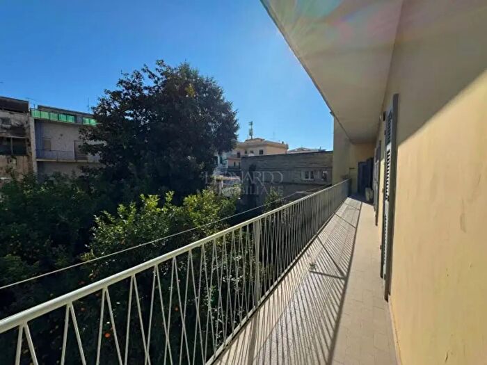 Appartamento con 6 locali in vendita in Via Nazario Sauro, Afragola