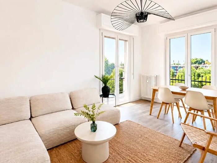 Appartamento trilocale in vendita in Via Carlo Marochetti, Milano