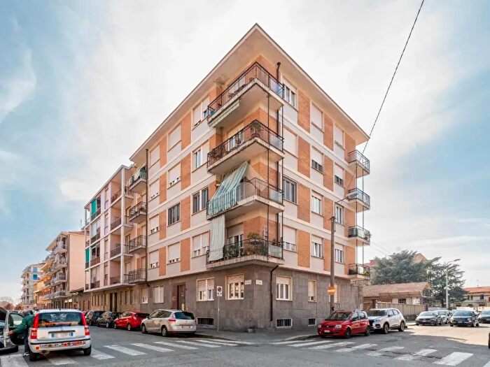 Appartamento bilocale in vendita in Via Quarto dei Mille, Torino