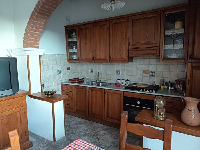 Casa con 6 locali in affitto in VIA EMILIA, SantErmete Putignano, Pisa