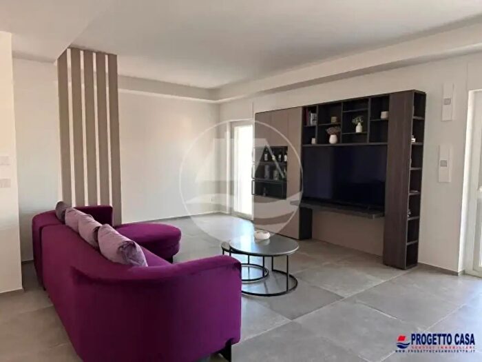 Appartamento quadrilocale in vendita in Via Madonna delle Rose, Molfetta