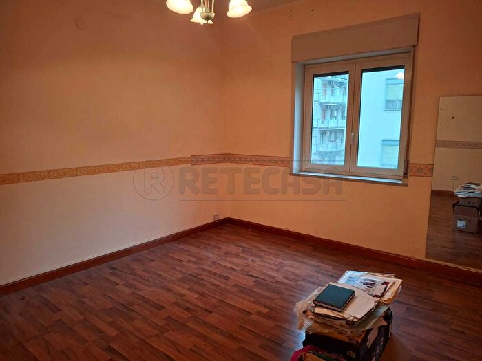 Appartamento con 6 locali in vendita in Via Palagonia, Siracusa