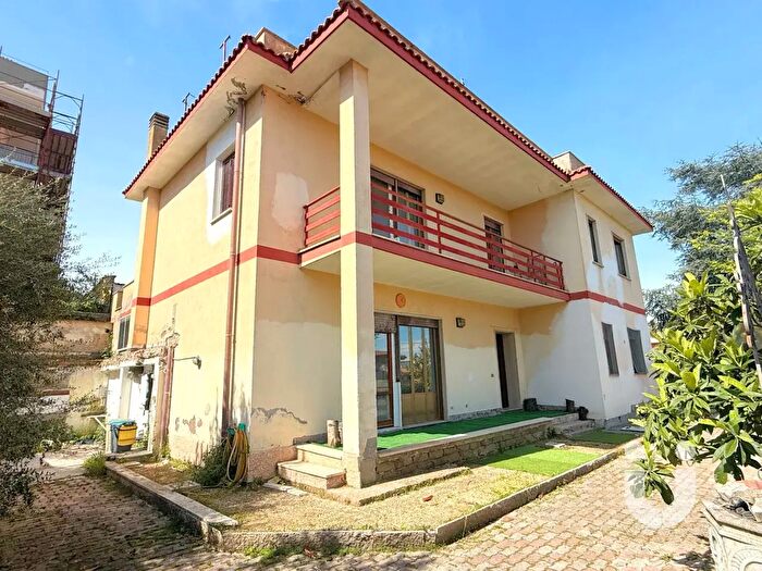 Casa con 5 locali in vendita in Via Vincenzo Tardani, Roma