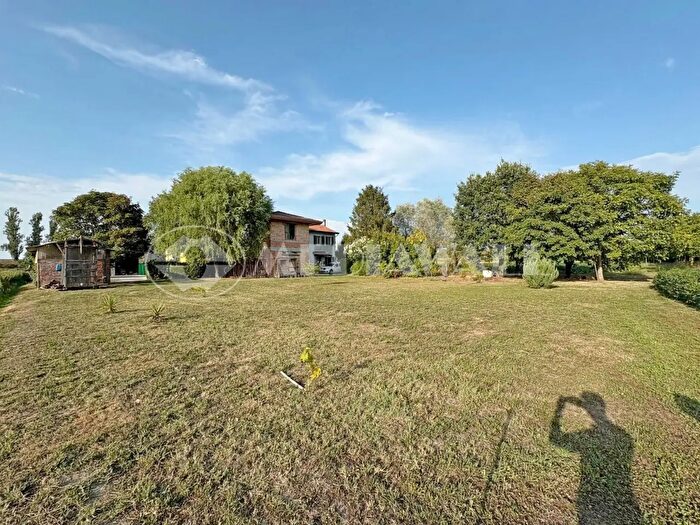 Casa con 7 locali in vendita in Via dei Pioppi, San Stino di Livenza