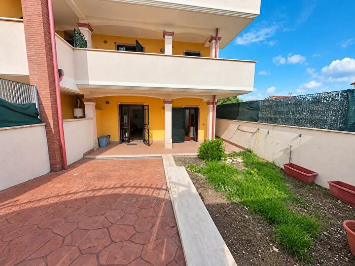 Casa bilocale in vendita in Via Agrigento, Ardea