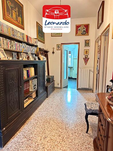 Appartamento trilocale in vendita in Piacenza