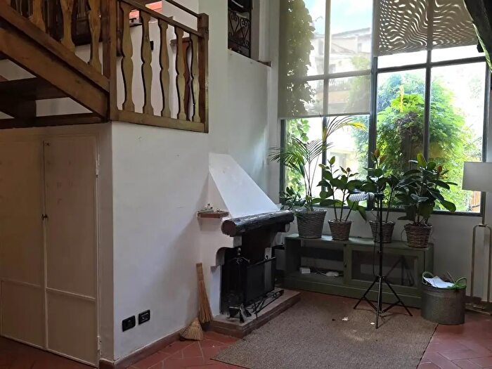 Appartamento quadrilocale in affitto in Via Romana, Firenze