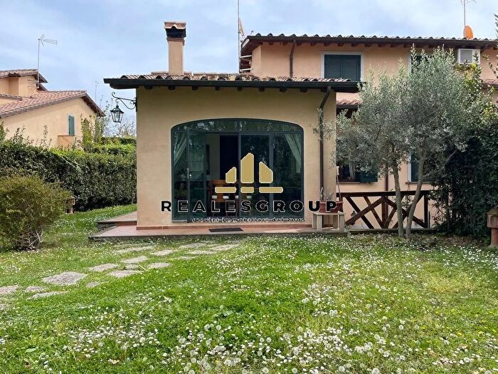 Casa con 5 locali in vendita in Viale Australia Formello, Formello