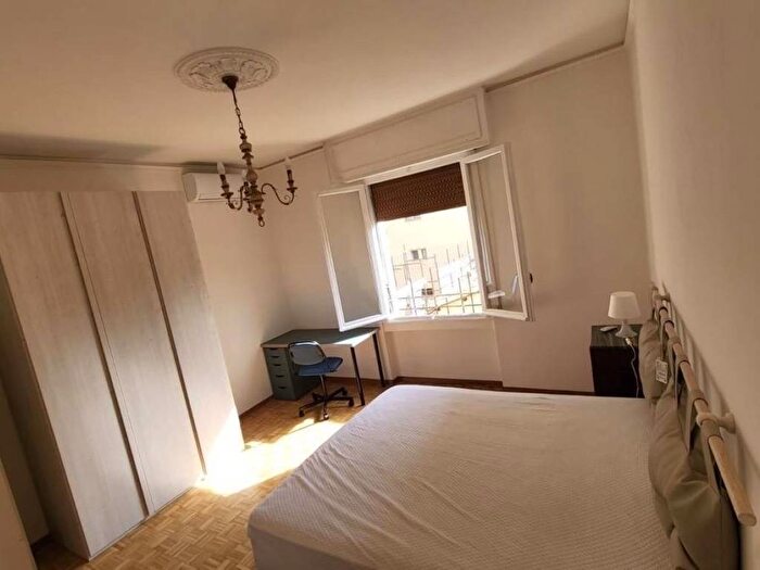 Appartamento con 5 locali in affitto in Via Giovan Filippo Mariti, Ponte di Mezzo Circondaria, Firenze